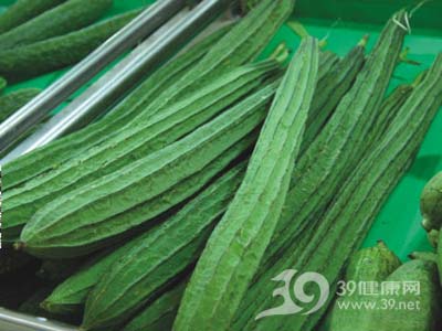 女性多吃鲜橙防治胆囊炎