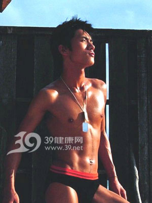 夏天防晒 男人要脸还是要皮