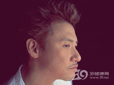 歌神张学友的“战痘”秘笈