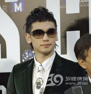 明星型男 肌肤保养秘笈