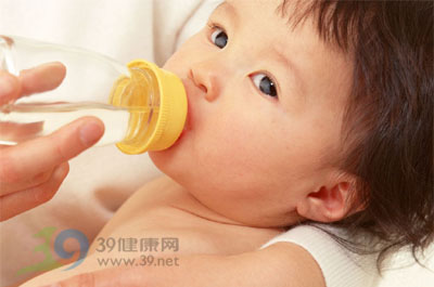 远离孩子便秘的喂养绝招