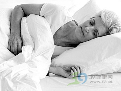 睡眠超6小时,对隐睾并不好