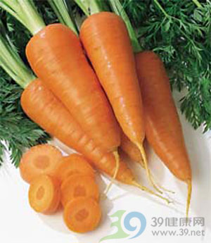 多吃菠菜弱精老年眼病