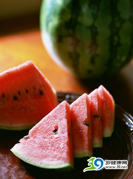 美国营养师支招:夏季如何食疗减肥