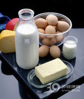 豆腐＋牛奶：3日速效平腹
