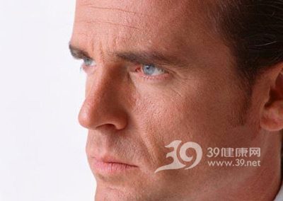 势不可挡 愈刮愈烈男士整形风潮