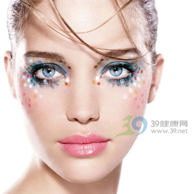 专家谈嘴唇整形美容术