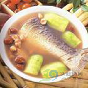 增肥汤:木瓜鲩鱼尾汤