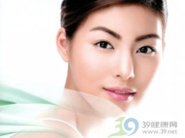 皮肤磨削：精心打磨你的美丽