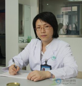 专访生育专科医院专家 如何甩掉不孕“包袱”