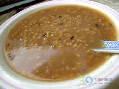 食疗粥品护咽喉