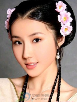 5个自制面膜消灭痘印