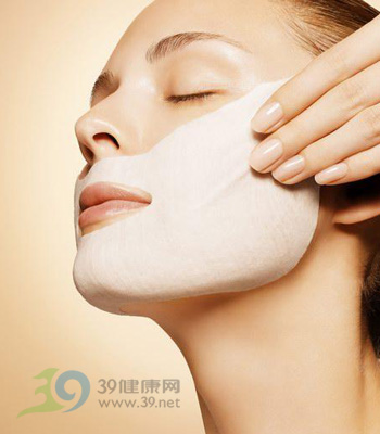 治疗色斑:中医PK物理PK化学