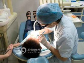 青少年牙周病面面观