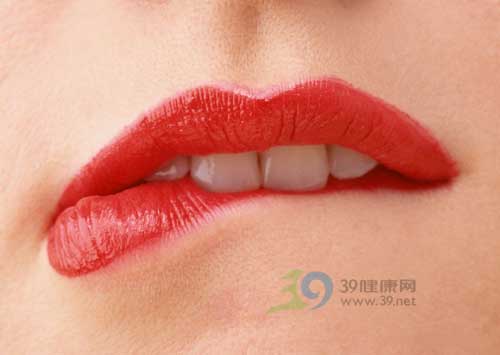 不想嘴唇干,前列腺炎是关键