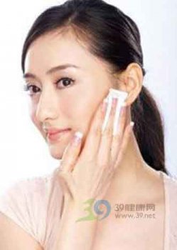 简易按摩治耳鸣