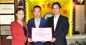系雅安灾区，现代传递正能量